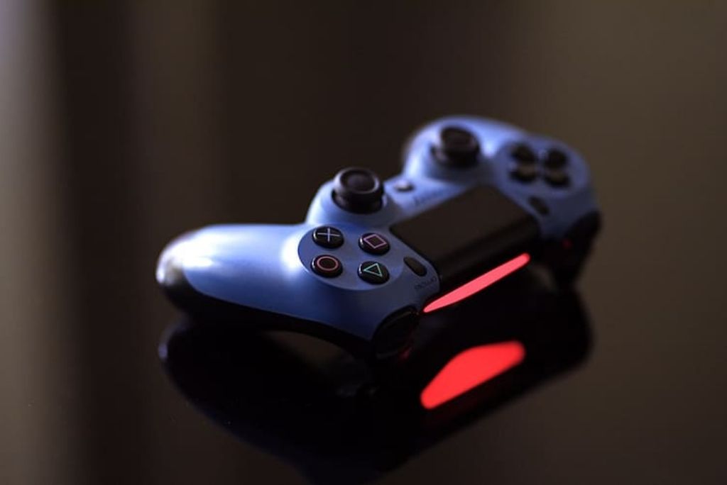 Red Light on the PS4 Controller